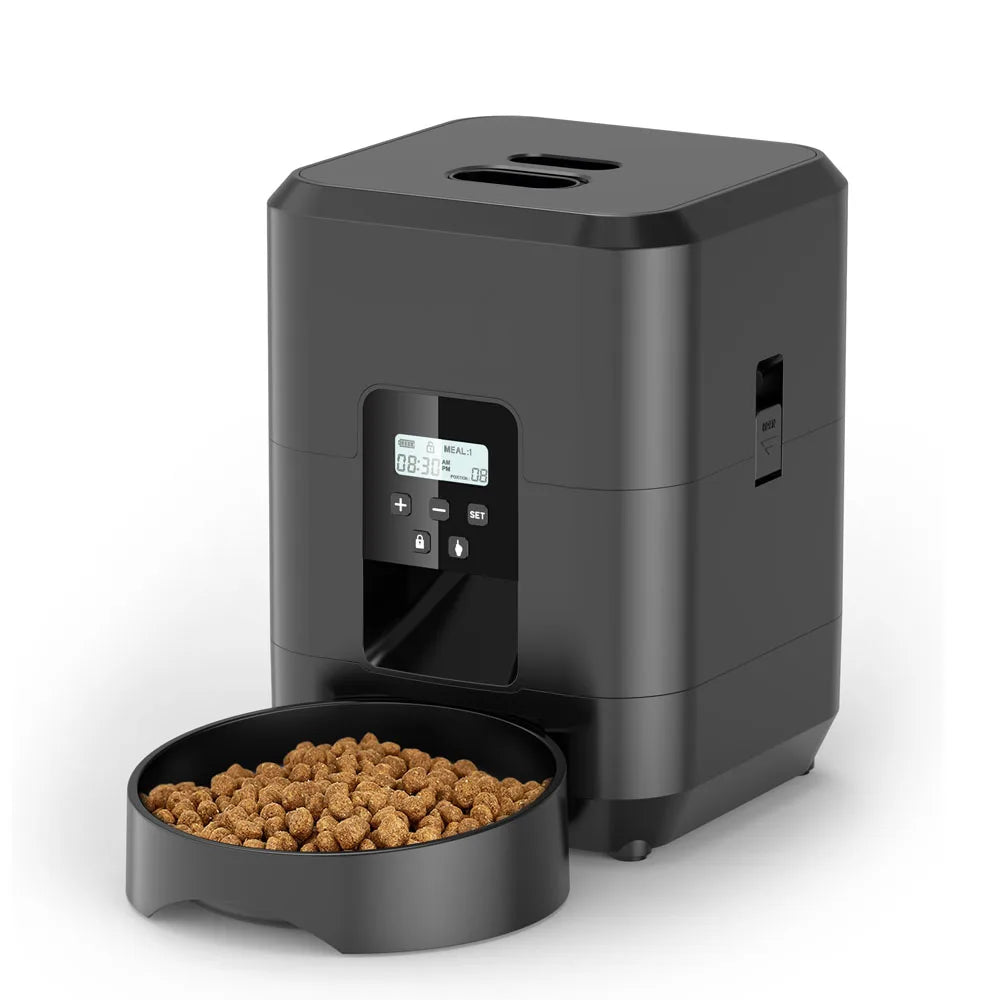 Automatic Pet Feeder For Cats And Dogs